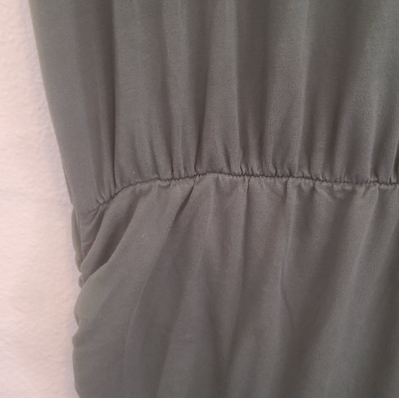 THE VANITY ROOM DRESS - Picture 4 of 9